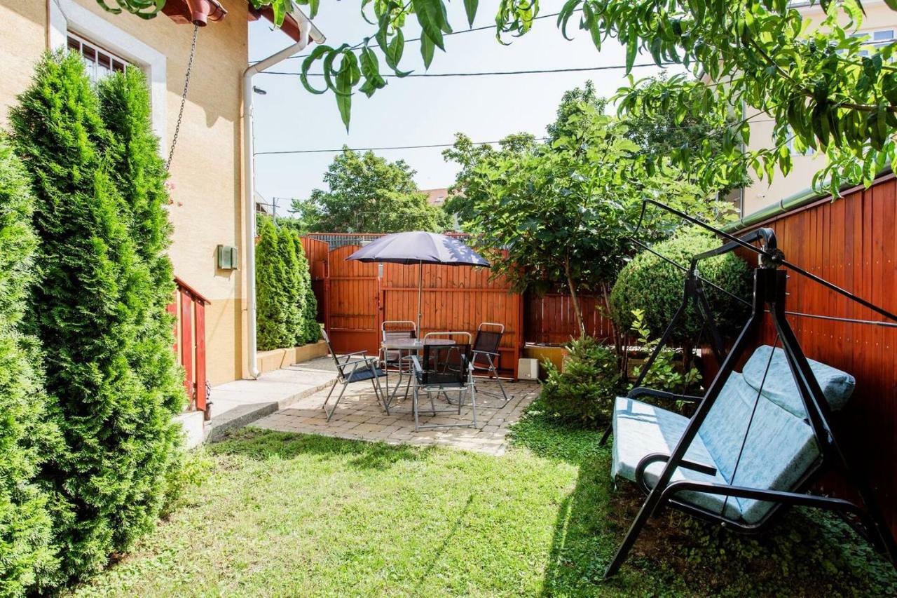 Luca Holiday Hous Budaörs Exterior foto